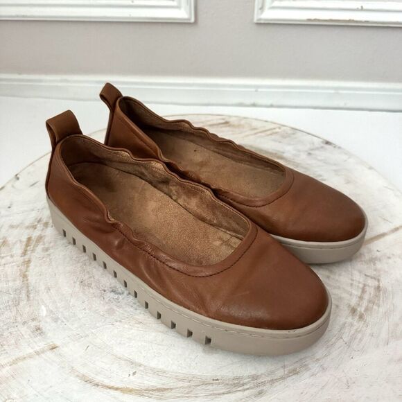Vionic Uptown Ballet Shoes Womens Size 6 Brown Slip On Comfort Loafer Office - Picture 1 of 8